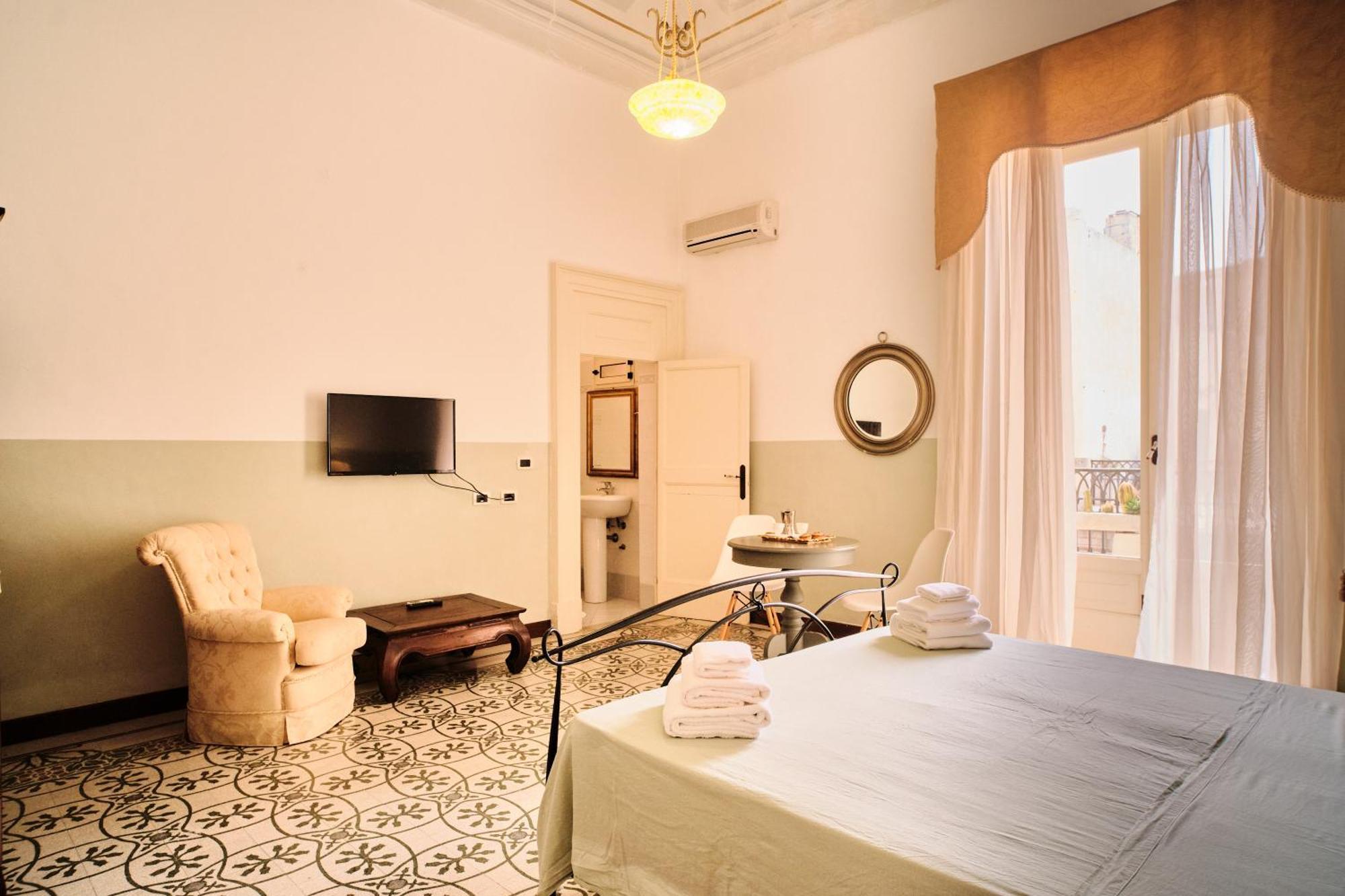 Hotel Palazzo Scarciglia Minervino di Lecce Esterno foto