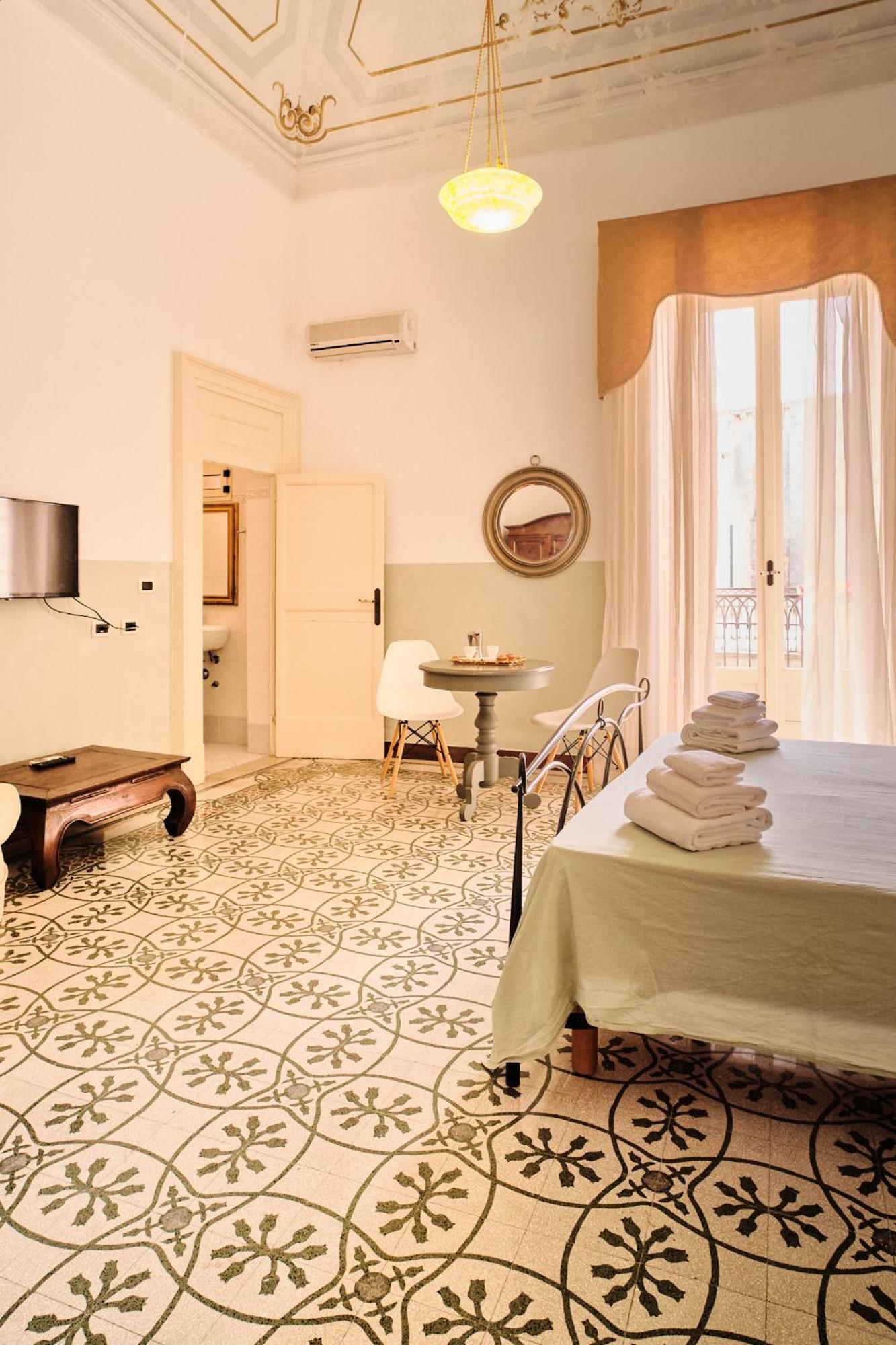 Hotel Palazzo Scarciglia Minervino di Lecce Esterno foto